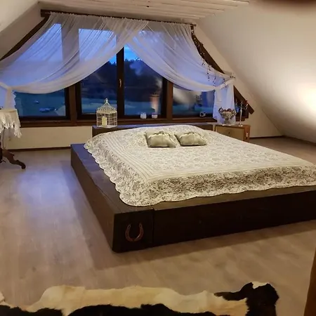 Maamehe Golfi Talu Villa Otsa