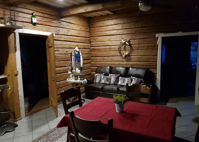 빌라 Maamehe Golfi Talu